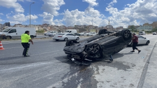 İstanbul’da iki aracın karıştığı trafik kazasında 3 kişi yaralandı