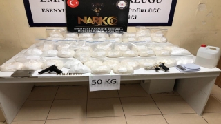 Esenyurt’ta 50 kilogram uyuşturucu ele geçirildi