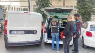 İstanbul’da ambulansa yol vermeyen sürücüye para cezası uygulandı