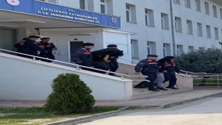 Yalova’da fuhuş operasyonunda 8 şüpheli yakalandı