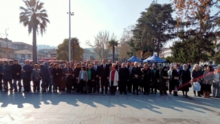 Gölcük’te Türk kadınına seçme ve seçilme hakkı verilmesinin 88. yılı kutlandı