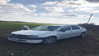 Tekirdağ’da devrilen otomobildeki 3 kişi yaralandı