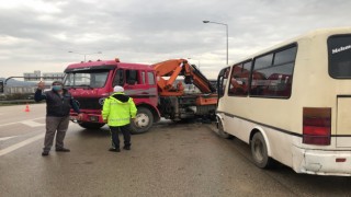 Bursa’da trafik kazasında 1 kişi ağır yaralandı