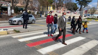 Edirne’de yayalara yol vermeyen sürücüler denetlendi