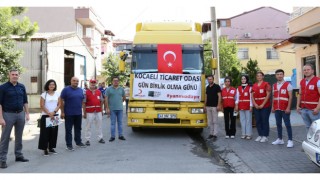 Kocaeli’den yangın bölgesine 4 tır yardım gönderildi