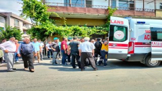 Sakarya’da otomobilin çarpması sonucu kahvehane önünde oturan 7 kişi yaralandı