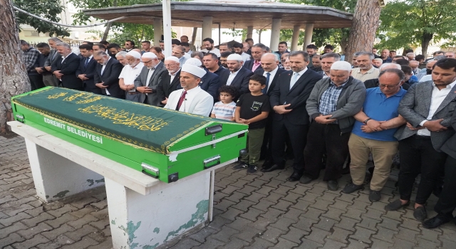 Saadet Partisi Genel İdare Kurulu Üyesi Akgün, Balıkesir’de son yolculuğuna uğurlandı