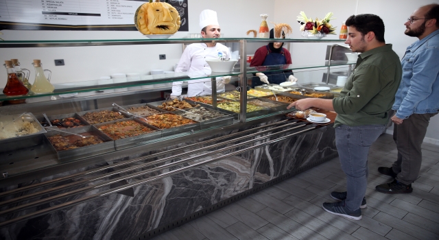 Sakarya’da belediye tarafından ”Kampüs Öğrenci Lokantası” açıldı