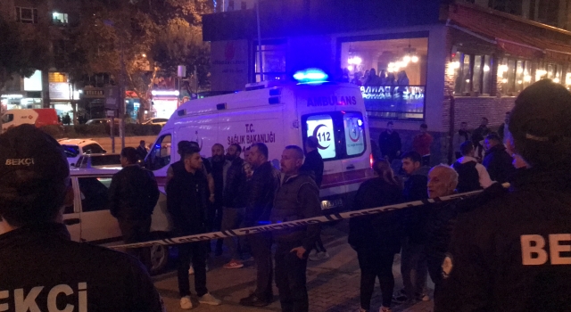 Bilecik’te otelin önündeki silahlı kavgada 2 kişi yaralandı