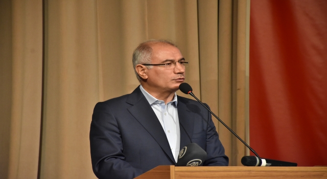 Bursa Cihannüma Akademisi ”Çağımızda münevver olmak” dersiyle başladı
