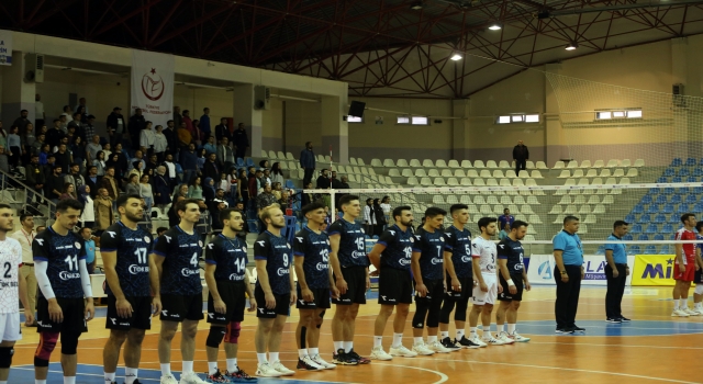 Voleybol: AXA Sigorta Efeler Ligi