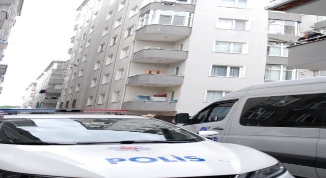 Maltepe’de bir kişi yaşlı annesinin bakıcısını başına çekiçle vurarak öldürdü