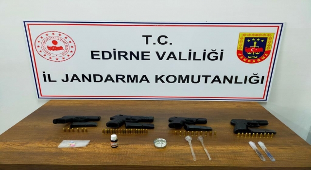 Edirne’de üst aramalarında uyuşturucu ile silah bulunan 6 şüpheli yakalandı