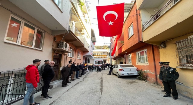 Şehit Astsubay Emre Sevinç’in ailesine şehadet haberi verildi