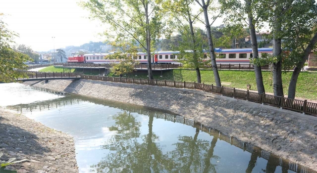 Sakarya Büyükşehir Belediyesince ”Vagon Kıraathanesi” hizmete açıldı