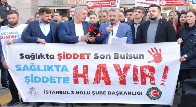 Sağlık çalışanları güvenlik görevlisinin darbedilmesini protesto etti