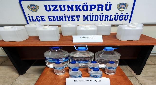 Edirne’de iş yerinde 32 litre etil alkol ile 17 litre sahte içki ele geçirildi