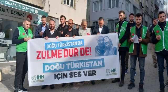 Çin’in Sincan Uygur Özerk Bölgesi politikaları Bandırma’da protesto edildi