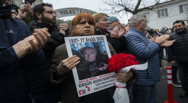 Gazeteci ve foto muhabiri Ergin Konuksever son yolculuğuna uğurlandı