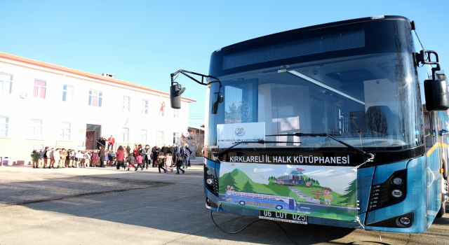 Kırklareli’nde köy çocuklarına gezici kütüphane ile kitap sevgisi aşılanıyor