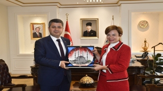 Türkiye’nin Sofya Büyükelçisi Sekizkök, Edirne Valisi Kırbıyık’ı ziyaret etti