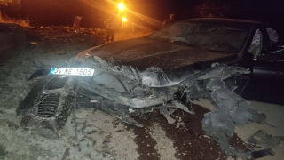 Kocaeli’de freni tutmayan ve takla atan otomobildeki 2 kişi yaralandı