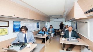 Mavi Nefes Projesi Eğitim Otobüsü’nün 2. yılında ilk durağı Sarıyer oldu