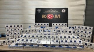 Kocaeli’de bir araçta 800 paket kaçak sigara ele geçirildi