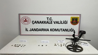 Çanakkale’de bir evde Bizans dönemine ait olduğu değerlendirilen sikkeler ele geçirildi