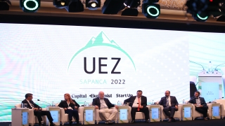 Uludağ Ekonomi Zirvesi’nin ilk gün oturumları tamamlandı
