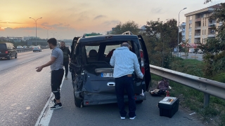 İstanbul’da TEM Otoyolu’nda meydana gelen 2 kazada 2 kişi yaralandı