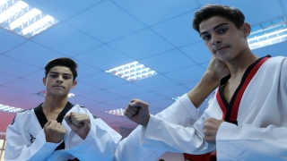 Edirneli ikiz milli tekvandocular, beraber olimpiyatlara katılmak için çalışıyor 