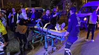 Bursa’da işçi servisi ile kamyonetin çarpıştığı kazada 4 kişi yaralandı