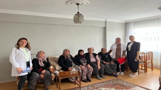 Tekirdağ’da kadınlar meme kanserine karşı bilgilendirilip, ücretsiz muayene ediliyor 