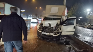 Bursa’da meydana gelen zincirleme trafik kazasında 5 kişi yaralandı