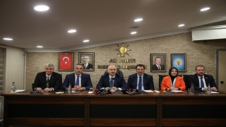 Bakan Karaismailoğlu, AK Parti Sakarya İl Başkanlığında konuştu: