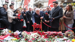 TBMM Başkanvekili Adan, terör saldırısının yaşandığı İstiklal Caddesi’nde açıklamada bulundu: