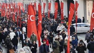 Beyoğlu’nda ”İstiklal Bizim” birlik ve beraberlik yürüyüşü düzenlendi