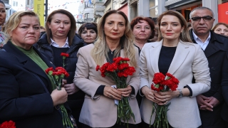 CHP Kadın Kolları Genel Başkanı Nazlıaka, terör saldırısında yaşamını yitirenleri İstiklal Caddesi’nde andı