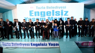 Tuzla’da ”Engelsiz Yaşam Merkezi” açıldı