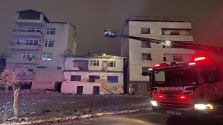 Pendik’te metruk binada çıkan yangın söndürüldü