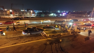 Pendik’te zincirleme trafik kazasında 3 kişi yaralandı