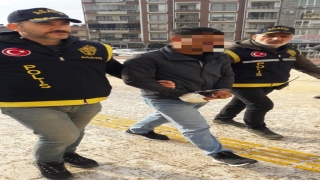 Balıkesir’de hırsızlık için girdikleri yazlıkta 2 hafta yaşayan zanlılar tutuklandı