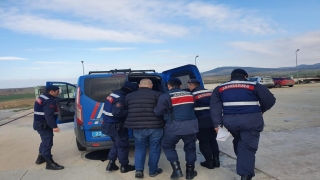 Edirne’de ”kasten adam öldürme” suçundan aranan zanlı yakalandı