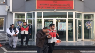 Kocaeli’de kasap deposundan hırsızlık yapan 2 kişi tutuklandı